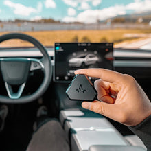 Load image into Gallery viewer, S3XY Commander Gen2 für Tesla
