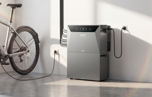 Lade das Bild in den Galerie-Viewer, Anker SOLIX Solarbank 4 E5000 Pro - All in One Solarstromspeicher mit 5 kWh