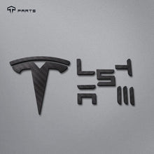 Lade das Bild in den Galerie-Viewer, TPARTS Tesla Carbon-Logo und Carbon-Schriftzug
