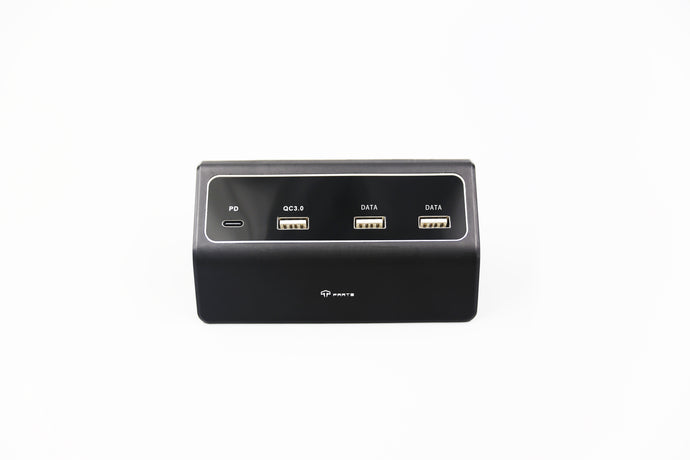 TPARTS USB-Hub Tesla Model 3 / Y Mittelkonsole